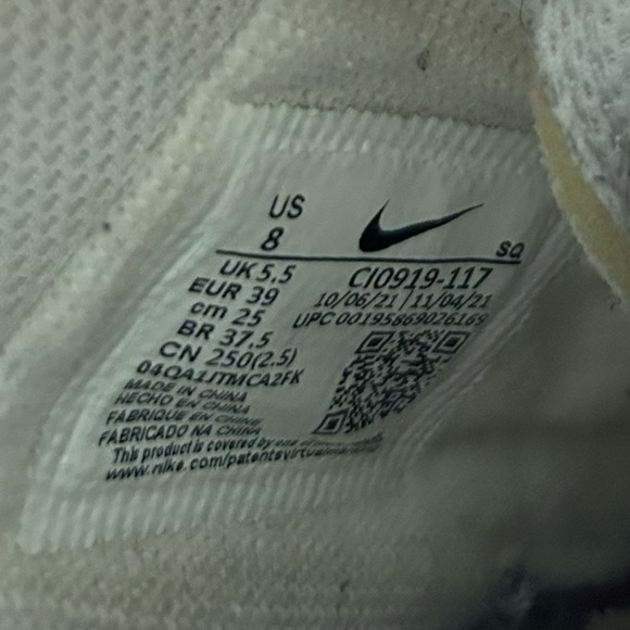 Nike Air Force 1 Shadow - Picture 9 of 11